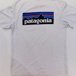 Patagonia Men White Pocket T-shirt Logo Sustainable Gorpcore